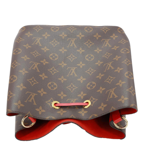 LOUIS VUITTON Neonoe MM Giant Monogram Canvas Bucket Shoulder Bag Brown