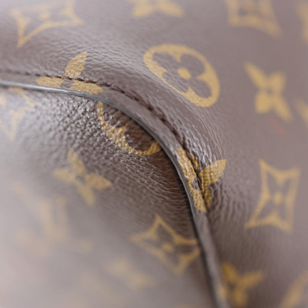 LOUIS VUITTON Neonoe MM Monogram Canvas Shoulder Bag Brown