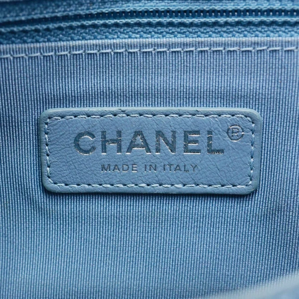CHANEL Gabrielle Medium Patent Leather Hobo Bag Blue