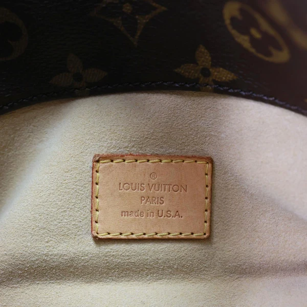 LOUIS VUITTON  Artsy MM Monogram Canvas Hobo Bag Brown