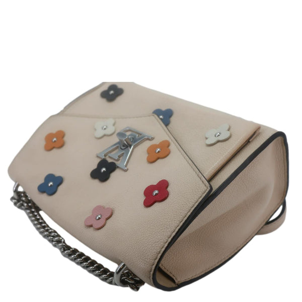 LOUIS VUITTON MyLockMe Fleurs BB Leather Chain Shoulder Bag Cream