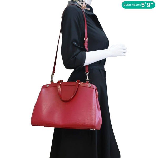 LOUIS VUITTON Brea MM Epi Leather Shoulder Bag Pink
