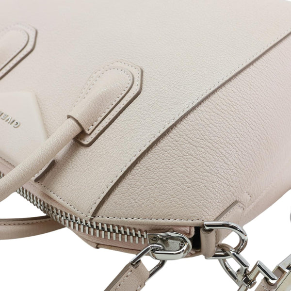 GIVENCHY Antigona Small Sugar Goatskin Leather Shoulder Bag Pale Pink