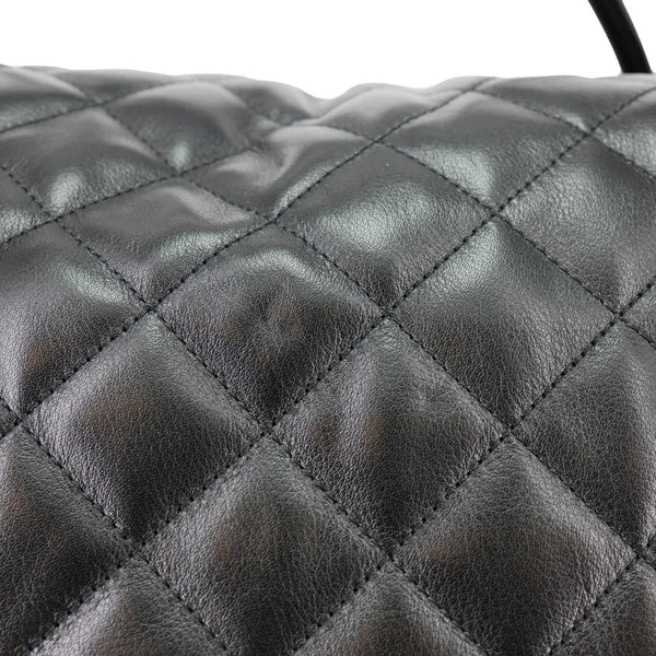 YVES SAINT LAURENT Giant Calfskin Quilted Leather Travel Bag Black