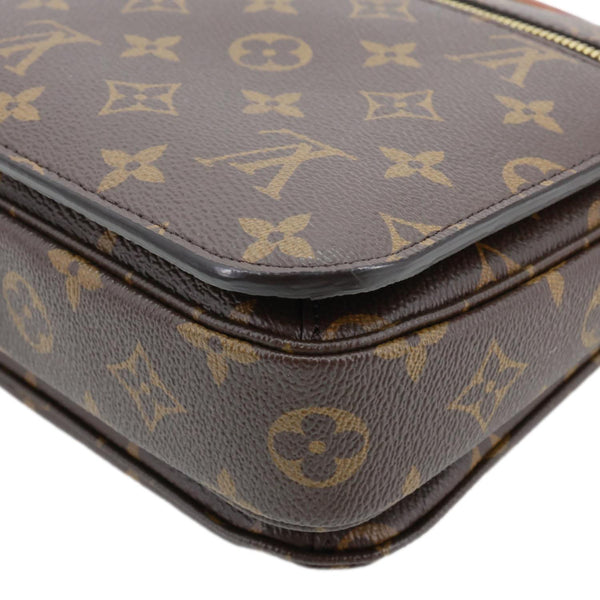 LOUIS VUITTON Metis Pochette Monogram Canvas Crossbody Bag Brown