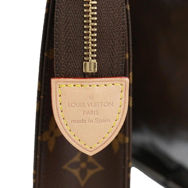 LOUIS VUITTON Toiletry Pouch 26 Monogram Canvas Clutch Brown