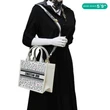 files/AC2A3851_clipped_rev_1_copy.jpg