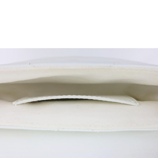 LOUIS VUITTON New Wave Multi Pochette Leather Chain Shoulder Bag White