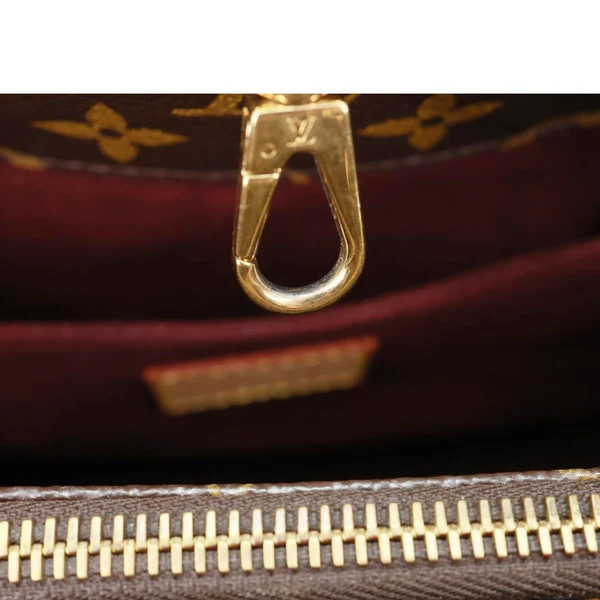 LOUIS VUITTON Montaigne MM Monogram Canvas Shoulder Bag Brown