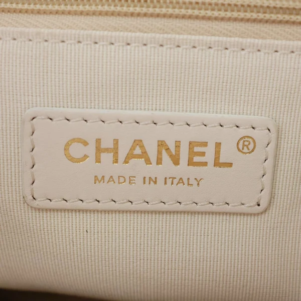CHANEL CC Double Chain Flap Quilted Caviar Leather Shoulder Bag White