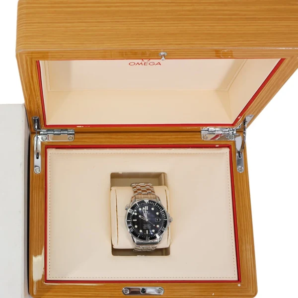 Omega Seamaster Diver Cal.2500 Co-Axial Chronometer SS Watch Black Dial 41MM