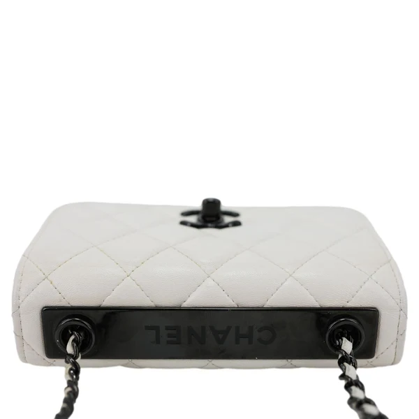 CHANEL Trendy CC Quilted Leather Wallet On Chain Crossbody Bag White