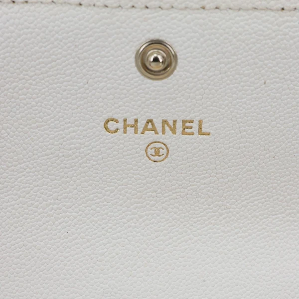 CHANEL Boy Quilted Caviar Leather Card Holder Off White