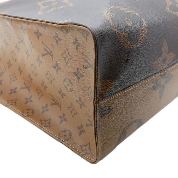 LOUIS VUITTON Onthego GM Giant Monogram Reverse Canvas Tote Shoulder Bag Brown