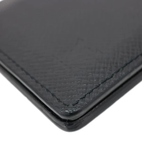 LOUIS VUITTON Taiga Leather Bifold Men's Wallet Black