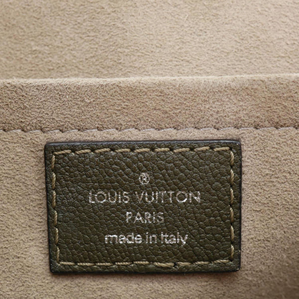 LOUIS VUITTON Very Calfskin Leather Saddle Shoulder Bag Khaki Green