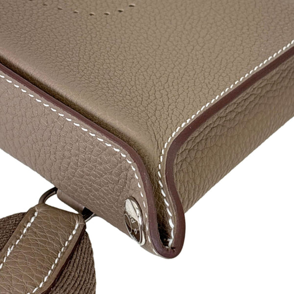 HERMES Videpoches Clemence Leather Crossbody Bag Beige