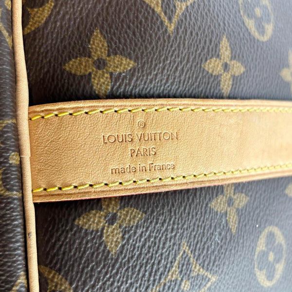 LOUIS VUITTON Keepall 55 Bandouliere Monogram Canvas Travel Bag Brown