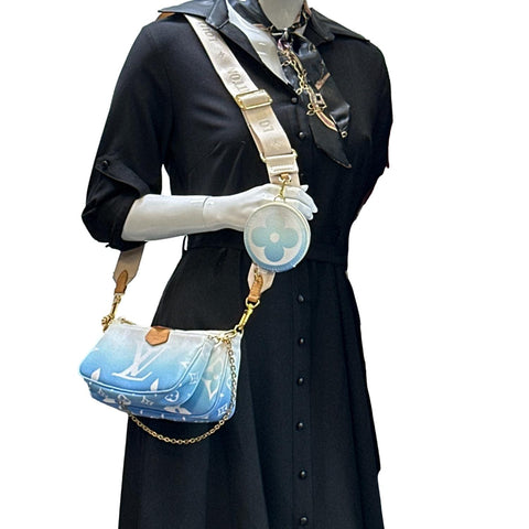 LOUIS VUITTON Multi Pochette Accessories By the Pool Monogram Giant Canvas Chain Clutch Bag Blue