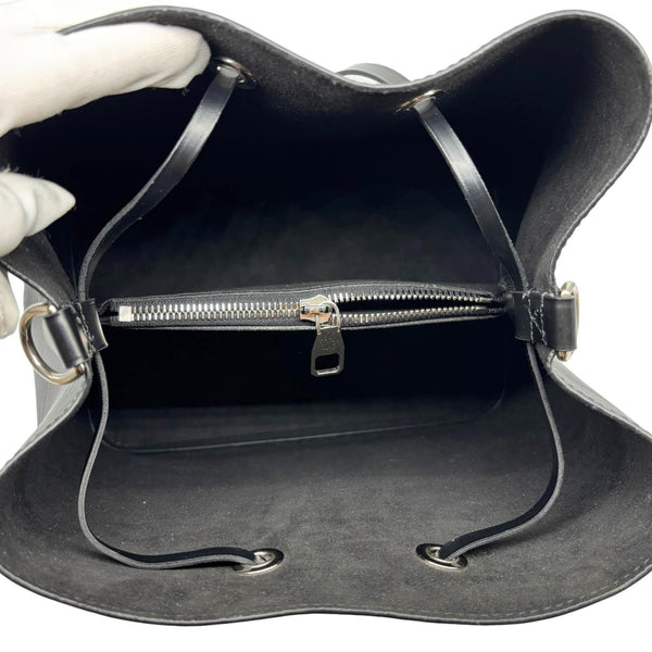 LOUIS VUITTON NeoNoe Epi Leather Shoulder Bag Black