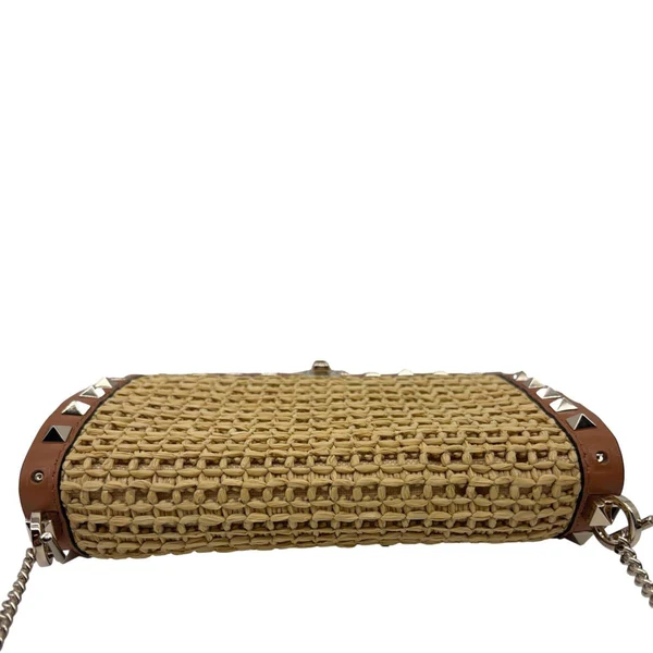 VALENTINO Garavani Rockstud Raffia Wallet On Chain Crossbody Bag Tan