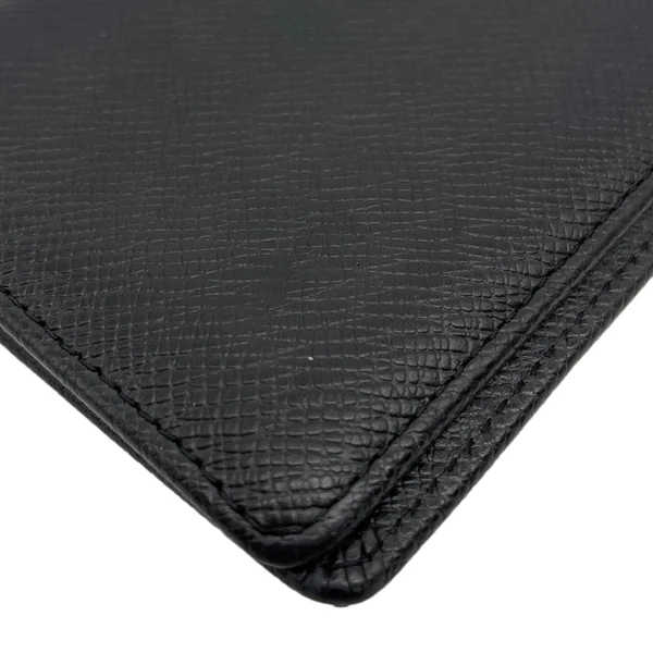 LOUIS VUITTON Brazza Taiga Leather Bifold Wallet Black