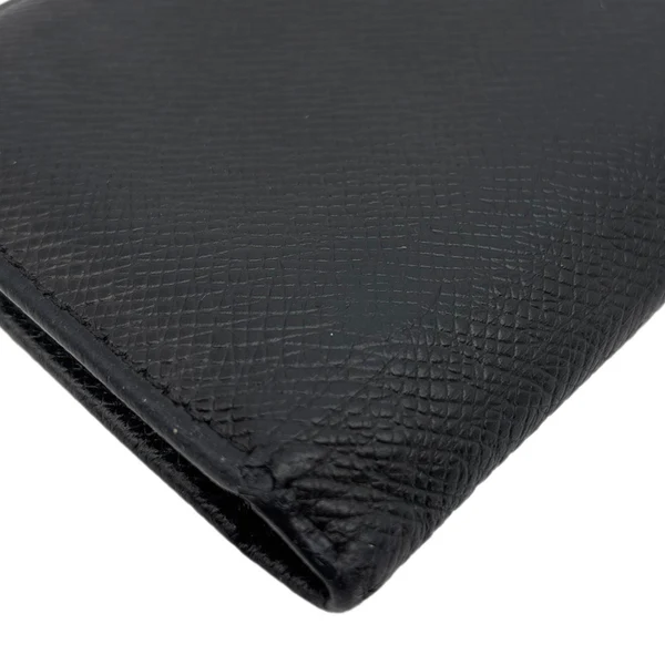 LOUIS VUITTON Brazza Taiga Leather Bifold Wallet Black