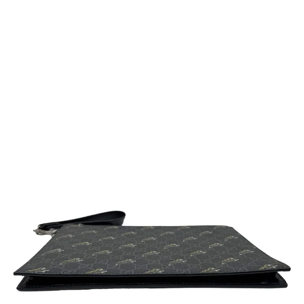GUCCI Tiger Print GG Supreme Canvas Clutch Bag Black 575136