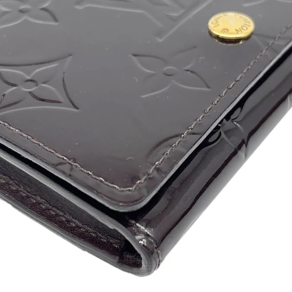 LOUIS VUITTON Monogram Vernis Business Card Holder Amarante