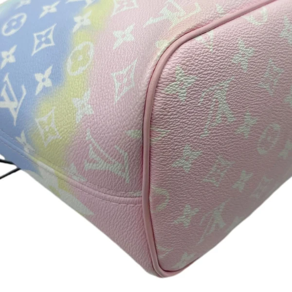 LOUIS VUITTON Neverfull Escale MM Pastel Monogram Giant Canvas Shoulder Bag Multicolor