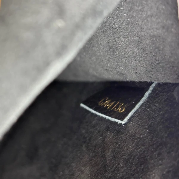 LOUIS VUITTON Victoire Monogram Canvas Chain Shoulder Bag Black