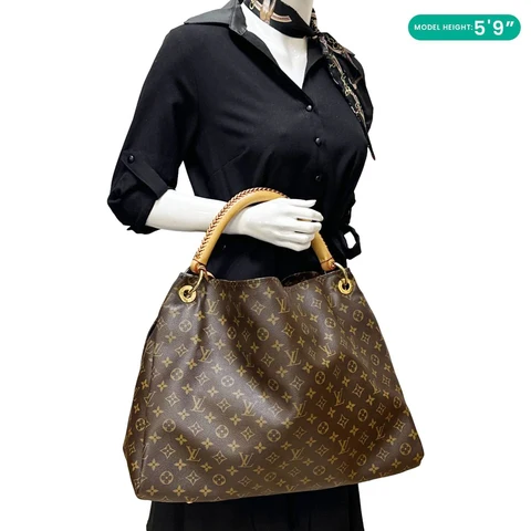 LOUIS VUITTON Artsy MM Monogram Canvas Hobo Bag Brown