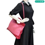 CHANEL Large 31 Shopping Calfskin Leather Shoulder Bag Pink