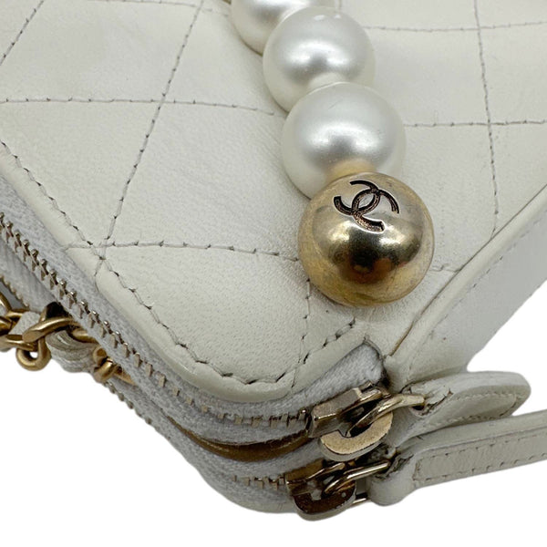 CHANEL Chic Pearls Quilted Lambskin Leather Double Zip Clutch With Chain White