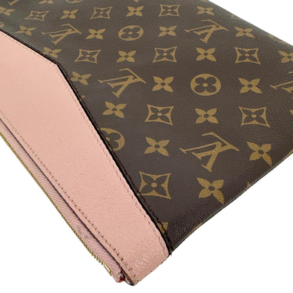LOUIS VUITTON Daily Pouch Monogram Canvas Clutch Pink