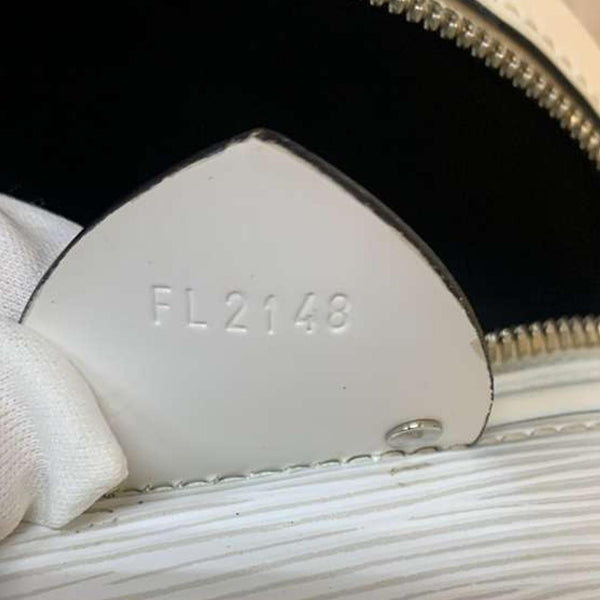 LOUIS VUITTON Cannes Epi Leather Vanity Bag White