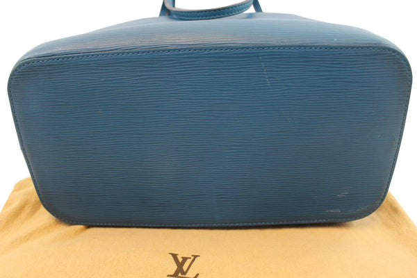 LOUIS VUITTON Cyan Epi Leather Neverfull MM Tote Bag