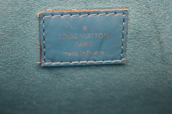 LOUIS VUITTON Cyan Epi Leather Neverfull MM Tote Bag