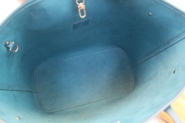 LOUIS VUITTON Cyan Epi Leather Neverfull MM Tote Bag